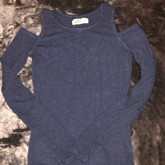 Hollister Sweaters - Thick, fuzzy long sleeve Hollister Sweaters - Thick, fuzzy long sleeve